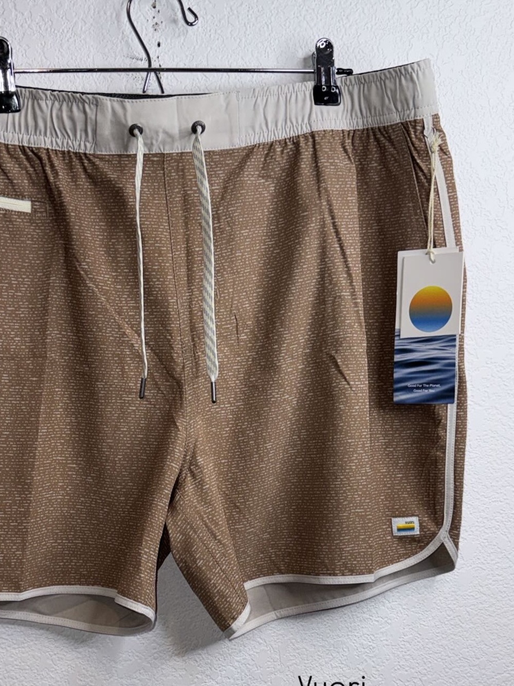 NEW Vuori banks shorts 5” inseam size XXL